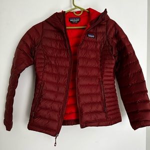 Patagonia Down Sweater Full-Zip Hooded Jacket - Women's Drumfire Red - S